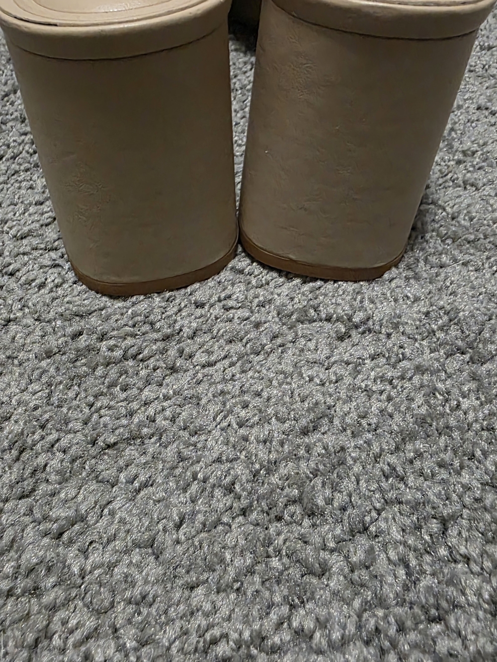Gianni Bini Beige Slide Block Heel Mules - Picture 4 of 7